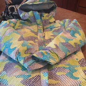 Girls/Boy’s Unisex Winter Jacket by Columbia.